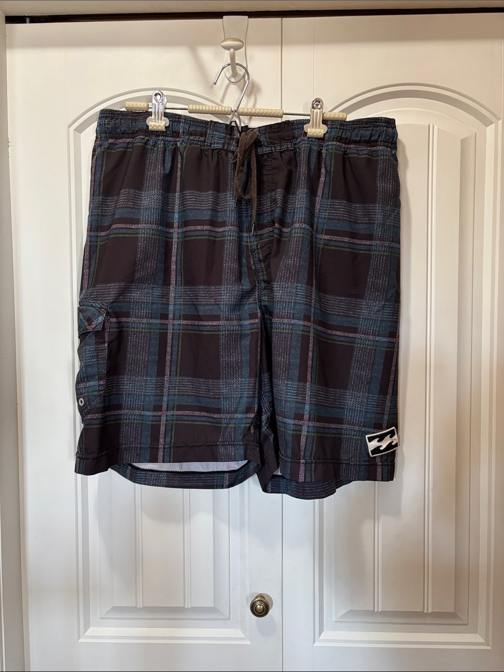 Billabong Men’s Black and Blue Plaid Swim Board Shorts